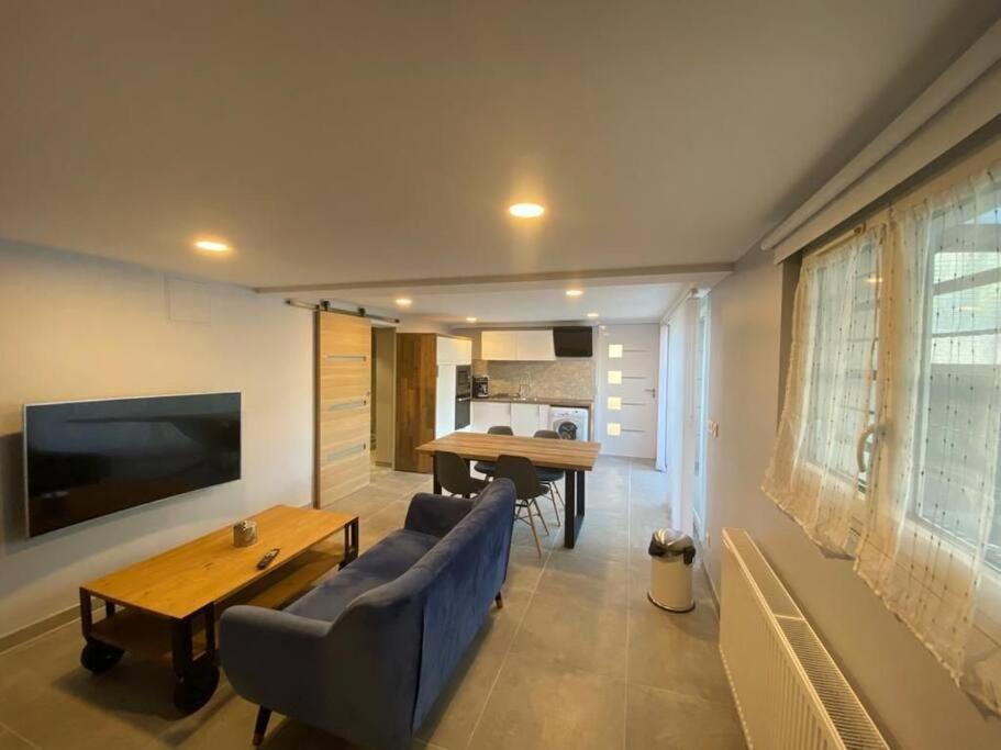 Appartement 2 Pieces Cosy Au Calme *